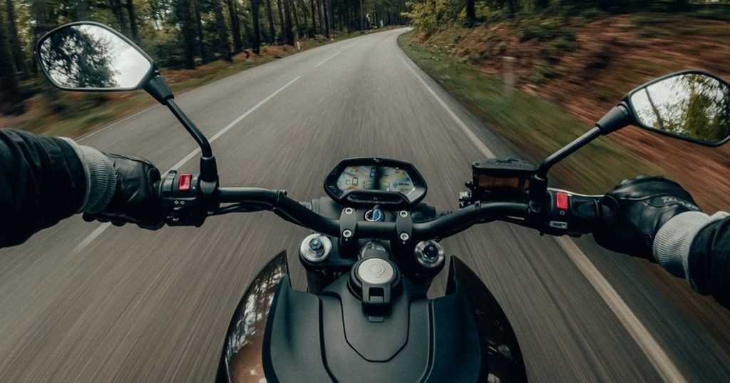 Motor Besar, Simbol Kebebasan dan Gaya Hidup di Jalanan