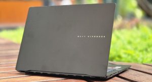 ASUS Vivobook S14