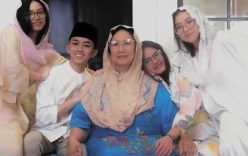 Alvaro Mintaredja bersama Eyang dan adik-adik perempuannya Foto: Instagram/alvaromintaredja