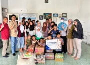 Telkom PRITI Berbagi melalui Telkom Employee Social Activity di LKSA Al Falah Kota Cirebon. (Foto: Dok. Istimewa)